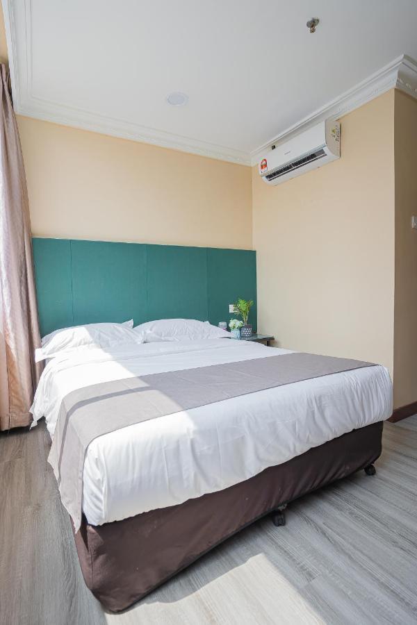 Hotel 28 Titiwangsa クアラルンプール エクステリア 写真